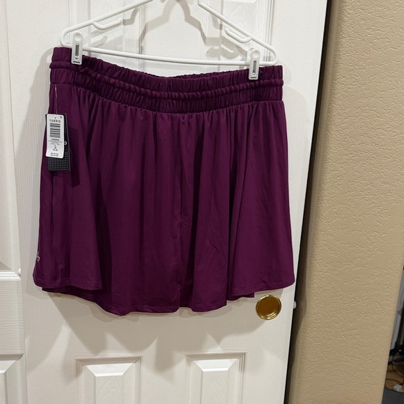 Torrid skort - Size 2 - Picture 5 of 9
